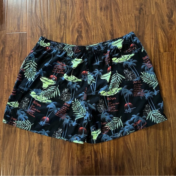 NWT Big Dogs Swim Trunks Black Tropical Dogarita Print Men’s size 5X - Picture 5 of 8
